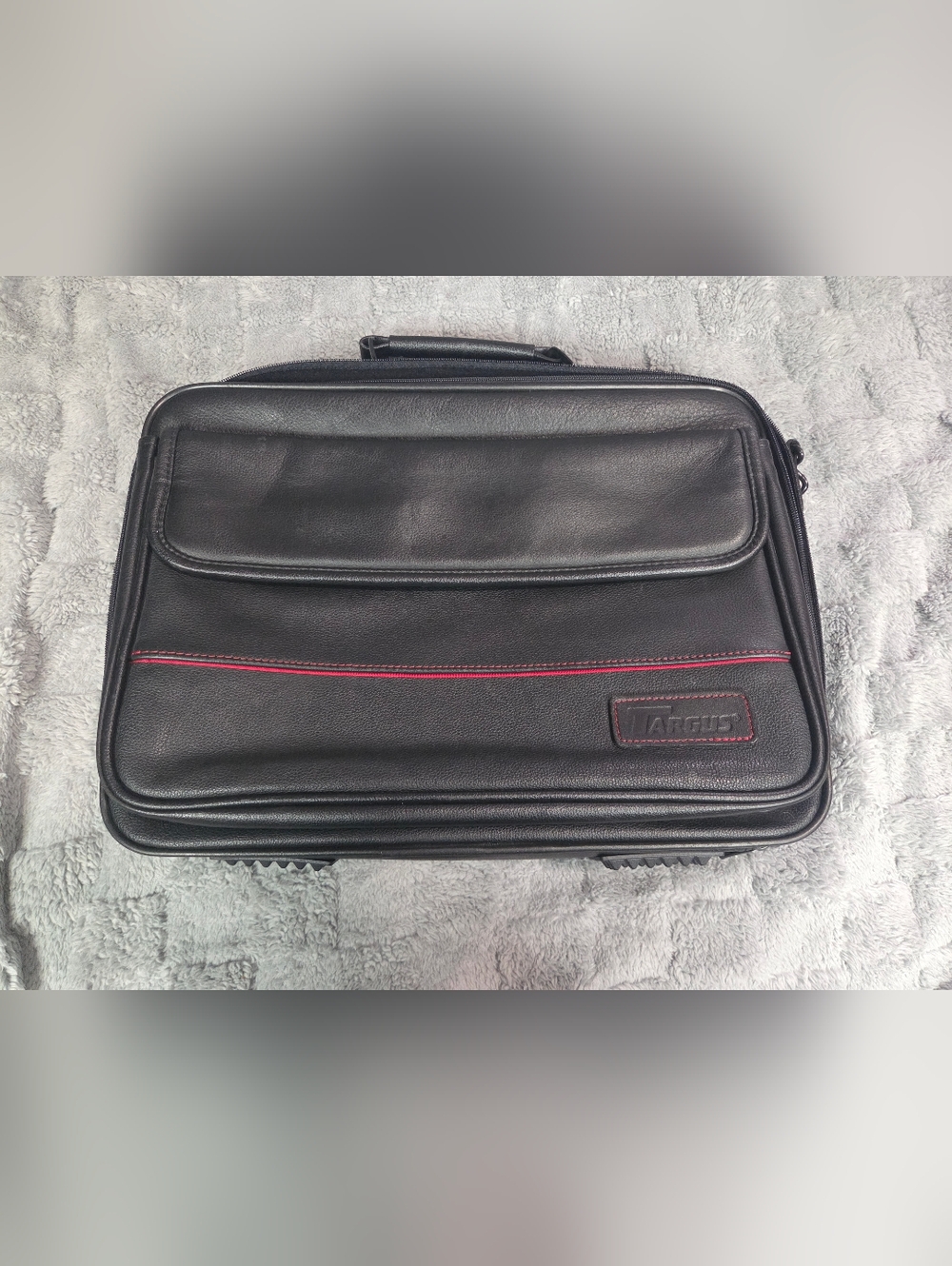 Targus Black Laptop Bag with Red Stitching